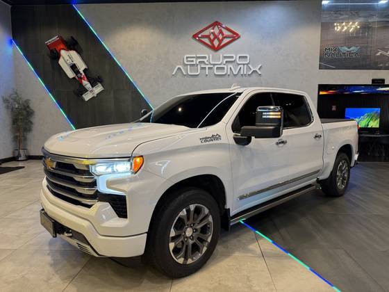 CHEVROLET SILVERADO 5.3 V8 GASOLINA 1500 HIGH COUNTRY 4X4 AUTOMÁTICO